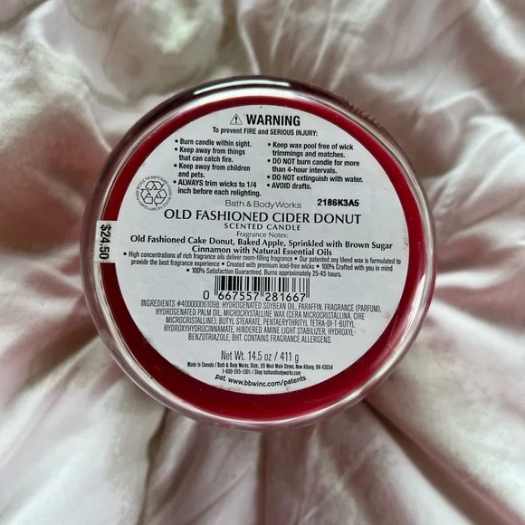 Bath & Body Works Apple Cider Donut 3 Wick Candle - Picture 3 of 3
